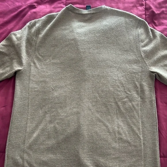 Men’s Express Cardigan Sweater - Picture 4 of 4